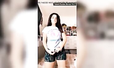 Mariana Tierna: Teenage Latina Striptease