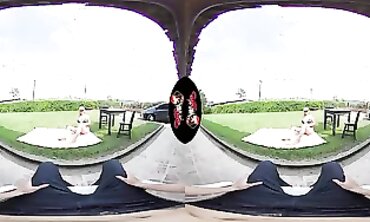 VRLatina: Public Hardcore with Thick-Breasted Latina Queen