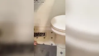 Big Ass Slut Licks and Tastes Her Own Piss