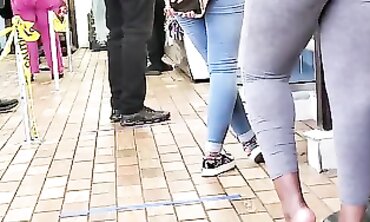 Fish Places His Ass Everywhere
