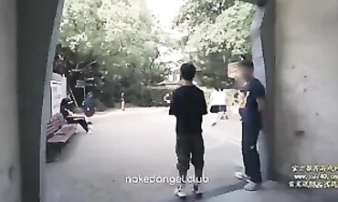 上海復旦大學全裸園林階梯