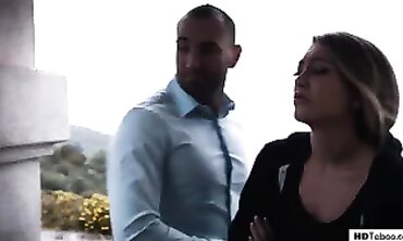 Wealthy Bro Bangs barely legal Bimbos After Car Crash Storyline