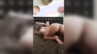 Beauty Gets Caught Boinking Her Hottest Booty