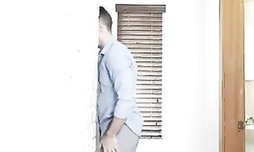 Amanda's Daring Game of Truth or Kiss - A Funny Role Play Prank