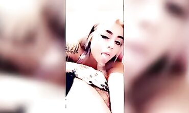 TikTok Starlet Caught Fucking BFF's Boyfriend Compilation