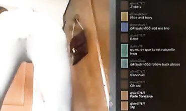 French Hairy Webcam Model Shows Off Her Natural Assets