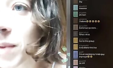 French Hairy Webcam Model Shows Off Her Natural Assets
