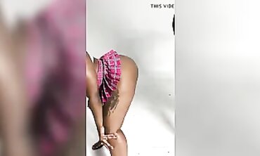 Behind-The-Scenes Photoshoot: Dirty Dancing & Twerking