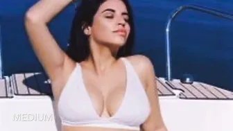 SelmaOmari - Erotic Dance Sensuality in Motion