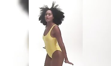 Traci Ellis Ross Shows Off Her Hot Skinny Body