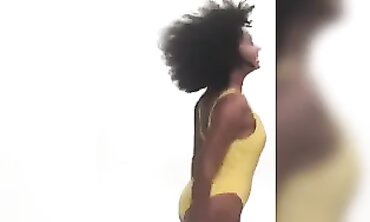 Traci Ellis Ross Shows Off Her Hot Skinny Body
