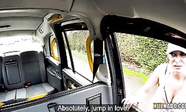 Tattooed Talula Thomas Gets Fucked In A Taxi