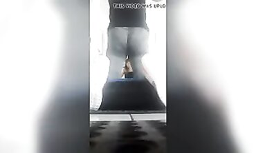 Nineteen-Year-Old Flexing Her Big Ass in Gray Leggings at the Gym