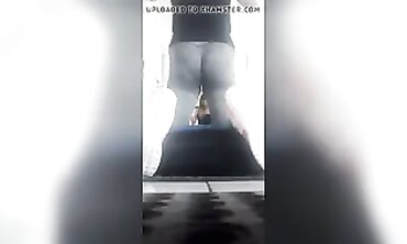 Nineteen-Year-Old Flexing Her Big Ass in Gray Leggings at the Gym