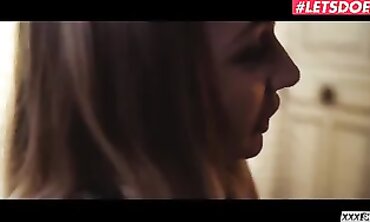 Vyvan Hill Gets Rough Hardcore Office Sex With Pablo Ferrari