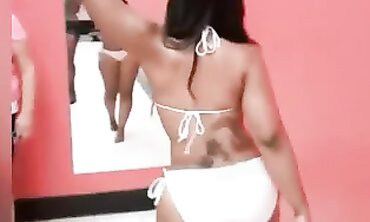 AaronaLopez LuvMeSumCurves Strips in a Bikini