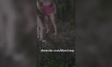 Sexy German Girl Shows Off Her Carpark - Amateur Porn