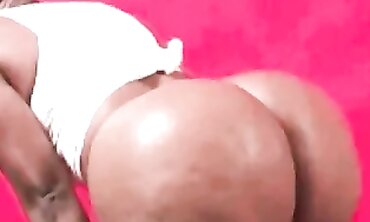Four Ebony Beauties Serve Up Milky Spunk