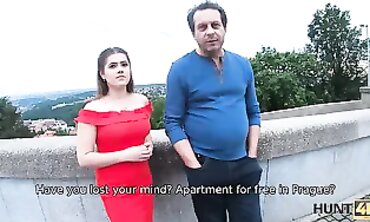 Hunter Pays for Naughty Bang-Out with Gentleman's Daughter-in-Law