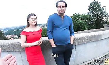 Hunter Pays for Naughty Bang-Out with Gentleman's Daughter-in-Law