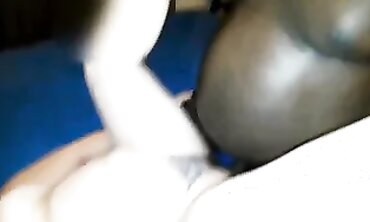Amateur BBC Creampie: Elderly Lady Gets Pounded
