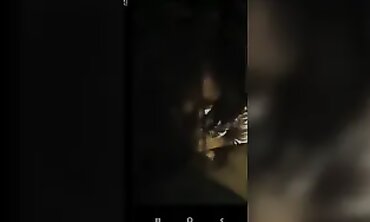 Adik Sanggap Menelan Batang Besar