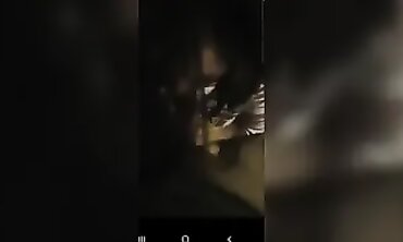 Adik Sanggap Menelan Batang Besar