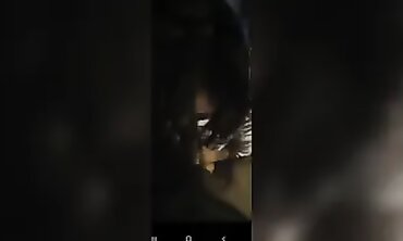 Adik Sanggap Menelan Batang Besar