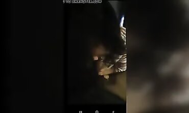 Adik Sanggap Menelan Batang Besar