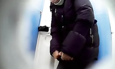 Voyeur: Inexperienced Granny Torn Up in Public Toilets