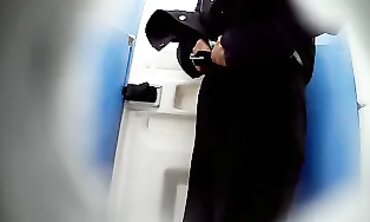 Voyeur: Inexperienced Granny Torn Up in Public Toilets
