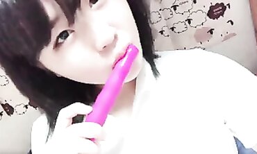 Naive Japanese College Girl Films Her First Solo Session