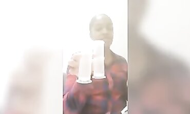 Youtuber Hides Nipples To Keep Her Videos From Being Deleted
