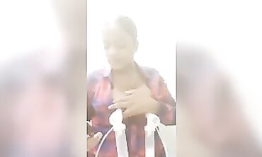 Youtuber Hides Nipples To Keep Her Videos From Being Deleted