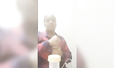 Youtuber Hides Nipples To Keep Her Videos From Being Deleted