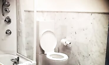 Secret Toilet - Sweetie