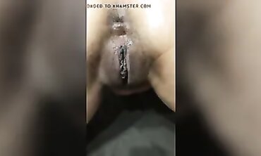 British MILF Takes a Knuckle in Amateur Fisting Scene