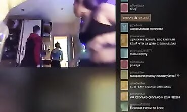 Two Scorching Femmes Enjoy a Wild Periscope Session with Two Dudes
