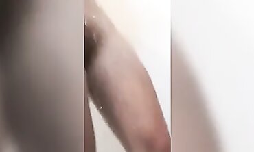 Unsheathed Ex-Wife Gets Exposed in the Shower