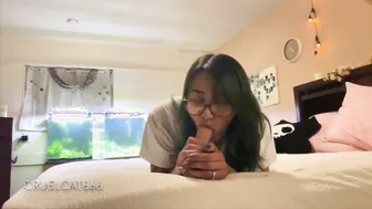 Bombshell Hispanic Beauty Uses Magic Wand Vibrator