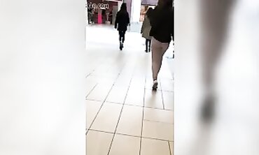 Sensuous Blonde Nubiles with Perfect Voluptuous Booty