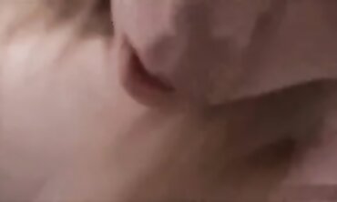 POV: Amateur MILF Beauty Takes a Hard Blowjob and Cumshot