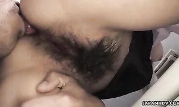 Uncensored Blowjob From Brunette Japanese MILF Michiru Ogawa