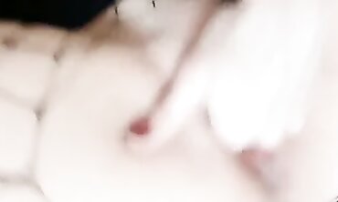 Solo Amateur Shaved Pussy Masturbation to Orgasm