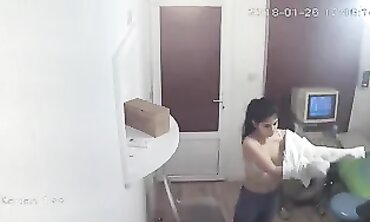 Gorgeous MILF Doctor Caught on Secret Hospital Camera