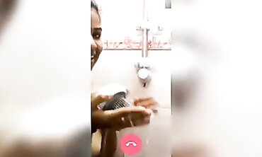 Indian College Girl Reveals Boobs On Webcam Call