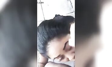African Amateur Gives Blowjob And Gets A Facial