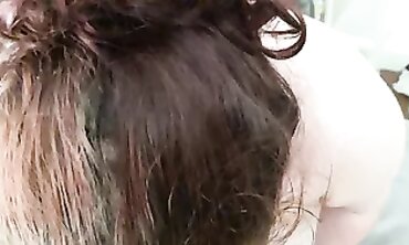 British Amateur BBW Swingers Meet for POV Blowjob and Cumshot