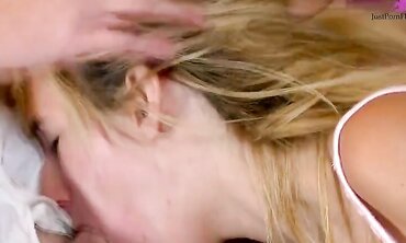 Natural Tits, Facial Cumshot, Shaved Pussy, 18+, Fresh Faces, One on One
