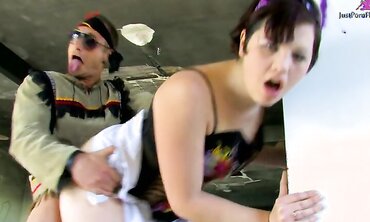 Fresh Faces, Outdoors, Natural Tits, Facial Cumshot, One on One, Shaved Pussy, 18+ 4